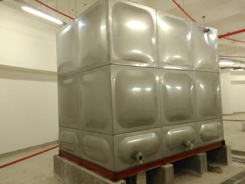 總結正確清洗工業不銹鋼水箱的步驟是什么