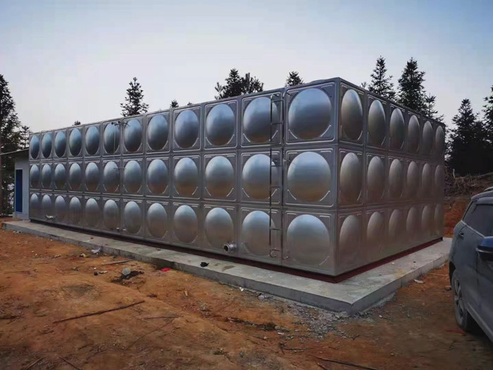 不銹鋼水箱具有哪些優(yōu)勢你知道嗎？