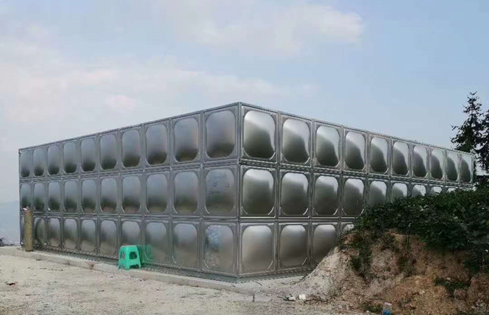 為什么你的不銹鋼水箱長了青苔？其實都是因為它